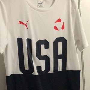 Puma Tee-shirt. Size: s white and blue, some red